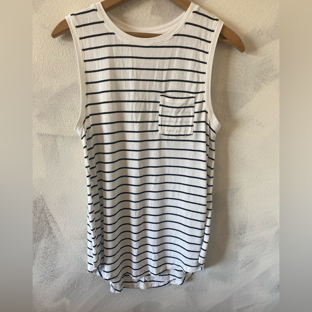 MERONA-Super soft  lightly worn tank